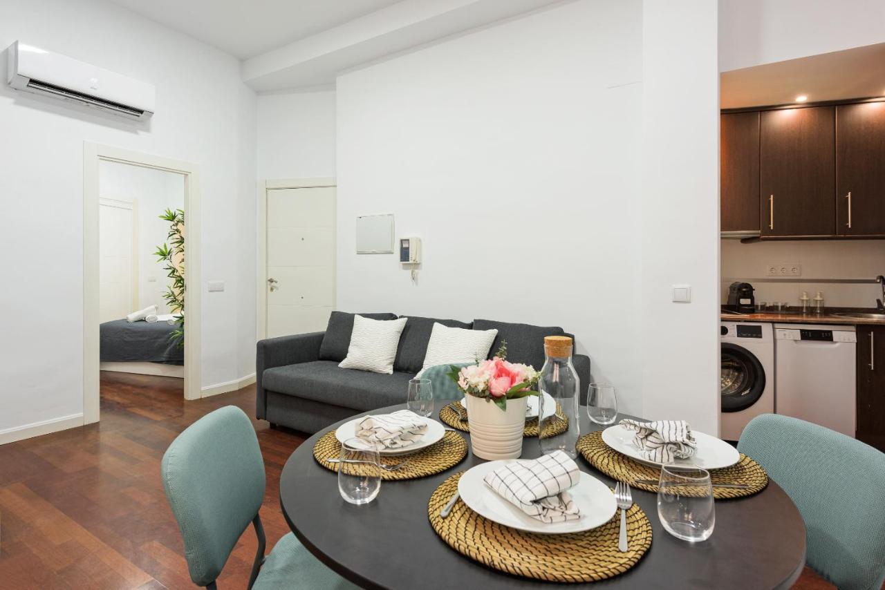 Pineapple Calderon De La Barca 3 Apartment Malaga Bagian luar foto